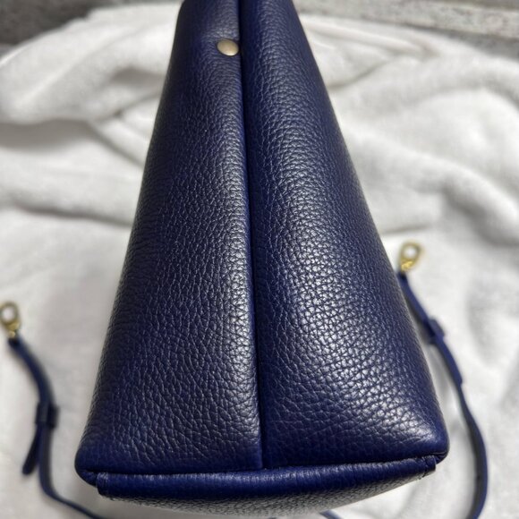 Portland Leather Large Premium Raindrop with zipper.  Cobalt. - Picture 4 of 7